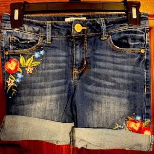Girls Mudd jean shorts